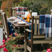 Outdoor Dining Chairs Around Table